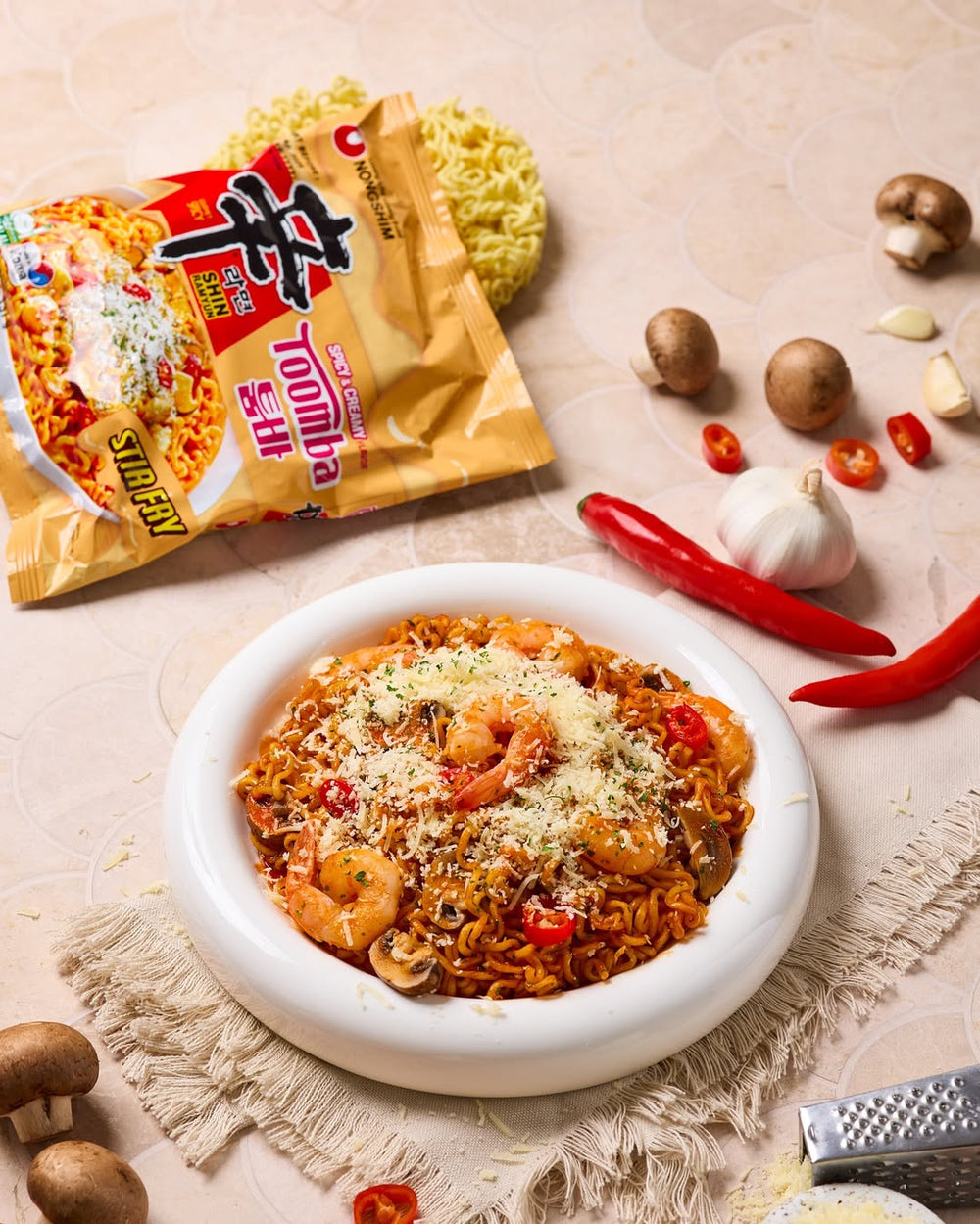 NONG SHIM Instant Nudeln Shin Ramyun Toomba 137g - MAOMAO