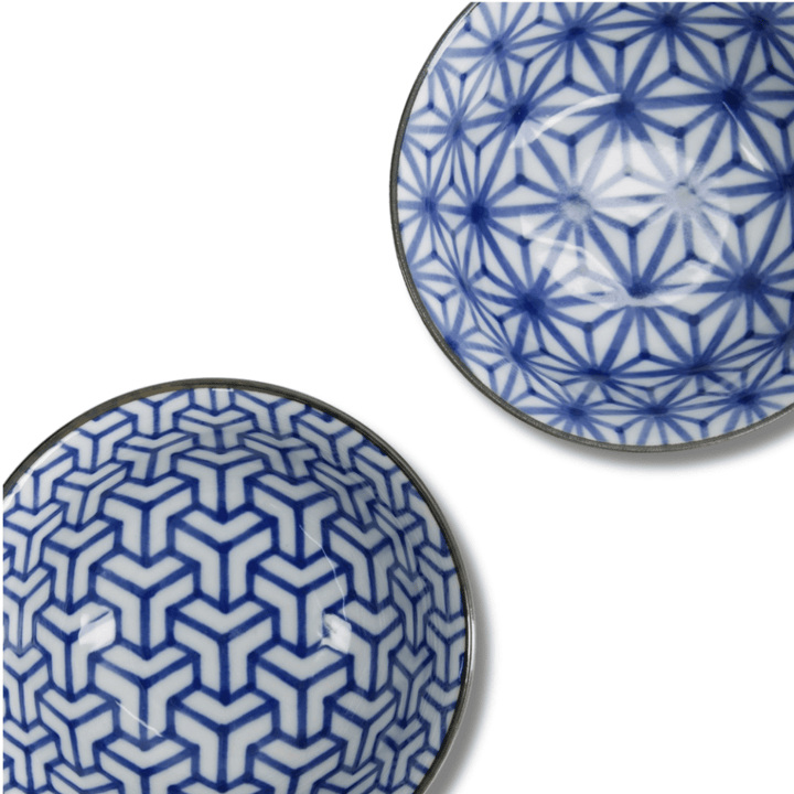 TOKYO DESIGN STUDIO Mixed Tayo Bowls Geschenkset 2 Stück mit Essstäbchen – 15x7 cm / 500 ml – Blau/Weiß - MAOMAO