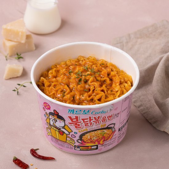 SAMYANG Instant Nudel Bowl Hot Chicken Carbonara 105g - MAOMAO